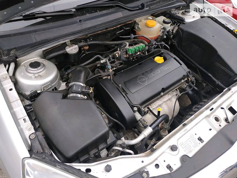 Седан Opel Vectra 2006 в Білій Церкві