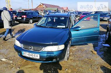 Универсал Opel Vectra 2001 в Ивано-Франковске