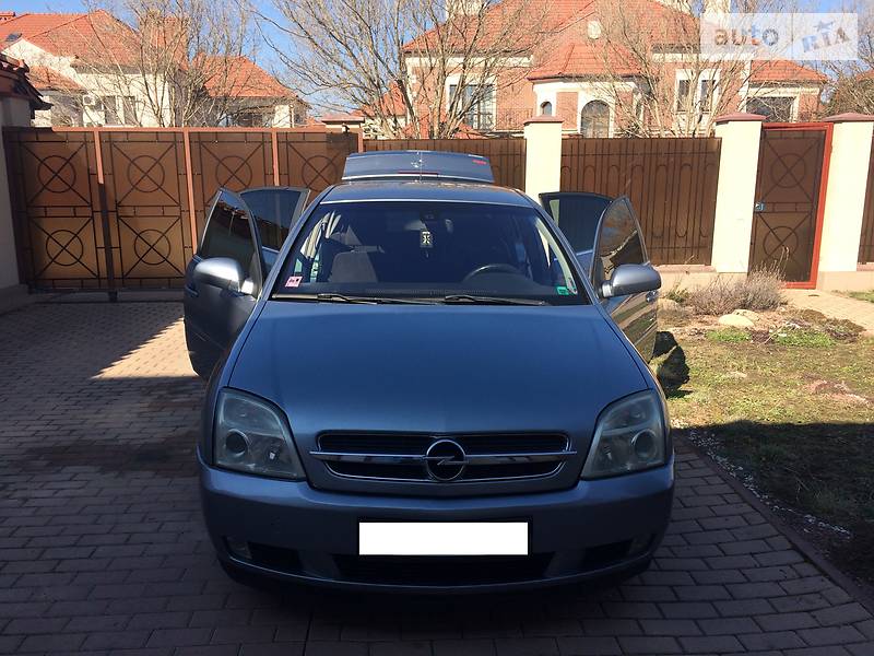 Седан Opel Vectra 2003 в Одесі