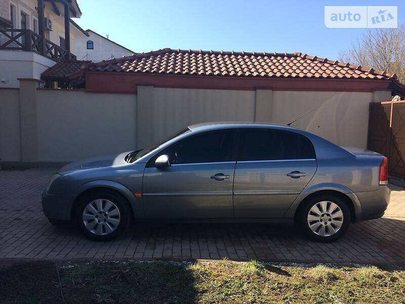 Седан Opel Vectra 2003 в Одесі