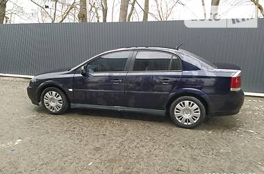 Седан Opel Vectra 2004 в 