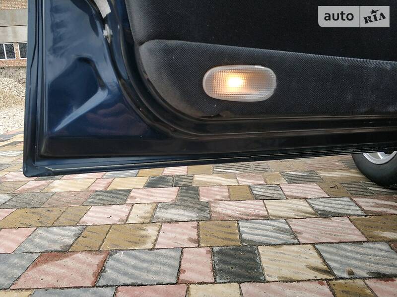 Седан Opel Vectra 2000 в Болехові