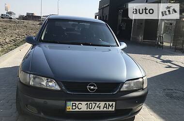 Седан Opel Vectra 1998 в  Седан Opel Vectra 1998 в