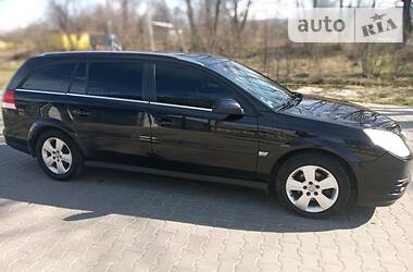 Универсал Opel Vectra 2005 в Трускавце