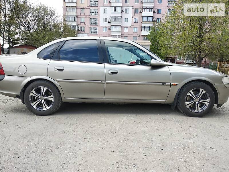 Седан Opel Vectra 1997 в Запорожье