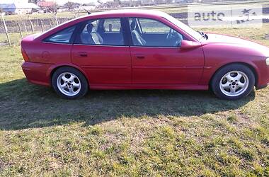 Хетчбек Opel Vectra 1999 в 