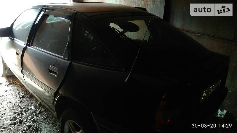 Хетчбек Opel Vectra 1991 в Дніпрі