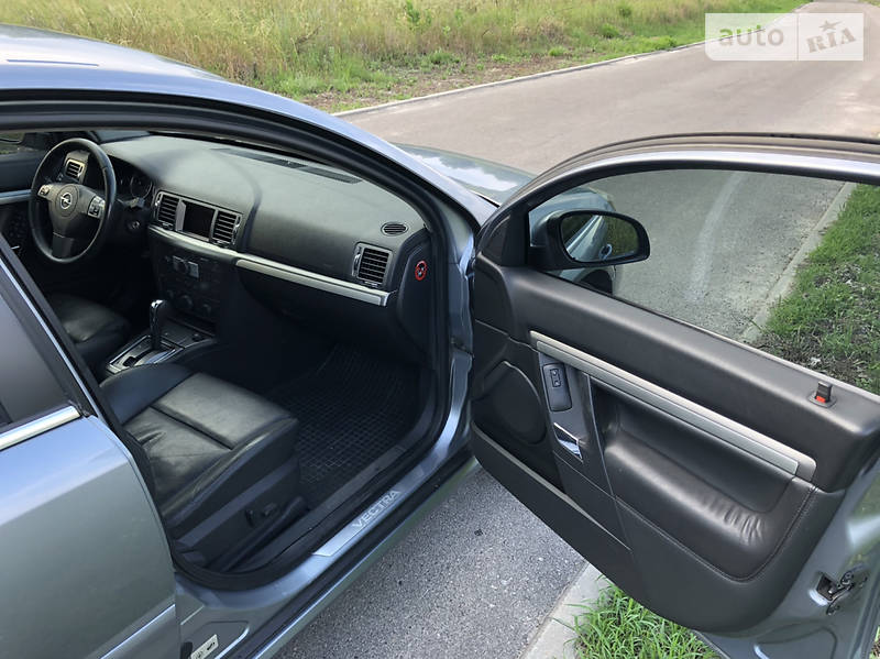 Седан Opel Vectra 2008 в Києві