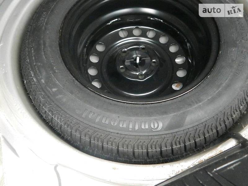 Седан Opel Vectra 2000 в Сарнах