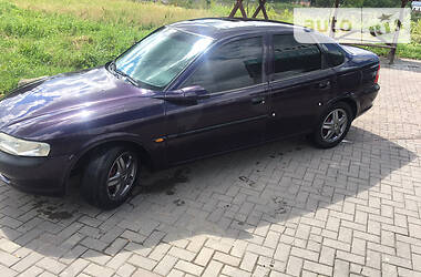 Седан Opel Vectra 1997 в Вижнице