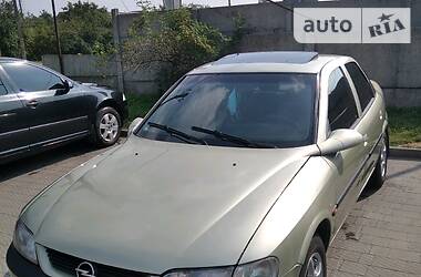 Седан Opel Vectra 1996 в 
