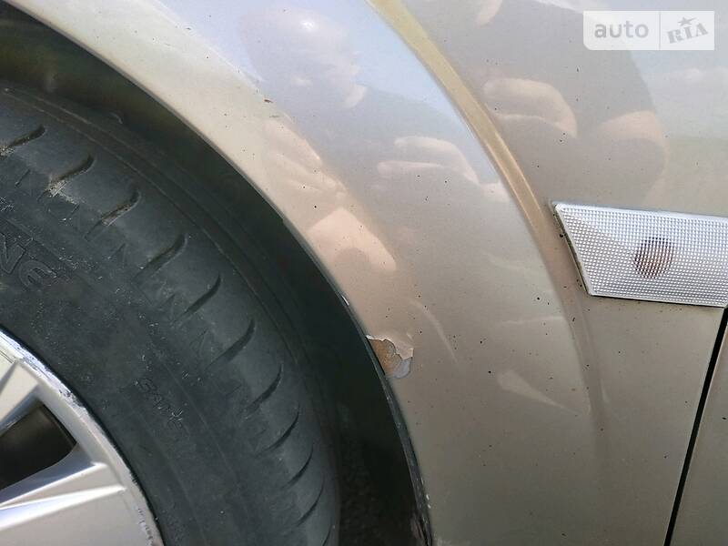 Седан Opel Vectra 2004 в Рівному
