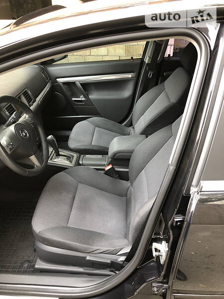 Седан Opel Vectra 2006 в Києві