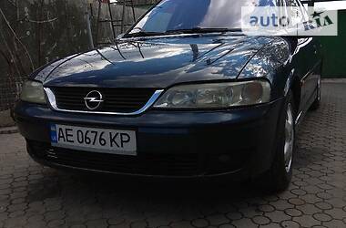 Седан Opel Vectra 2001 в Петропавловке