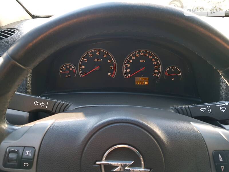 Седан Opel Vectra 2006 в Одесі