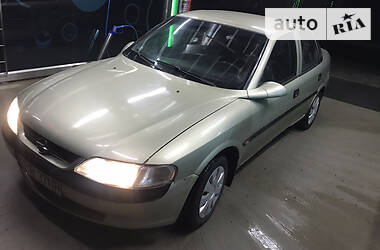 Седан Opel Vectra 1999 в Ивано-Франковске