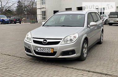 Универсал Opel Vectra 2006 в Староконстантинове