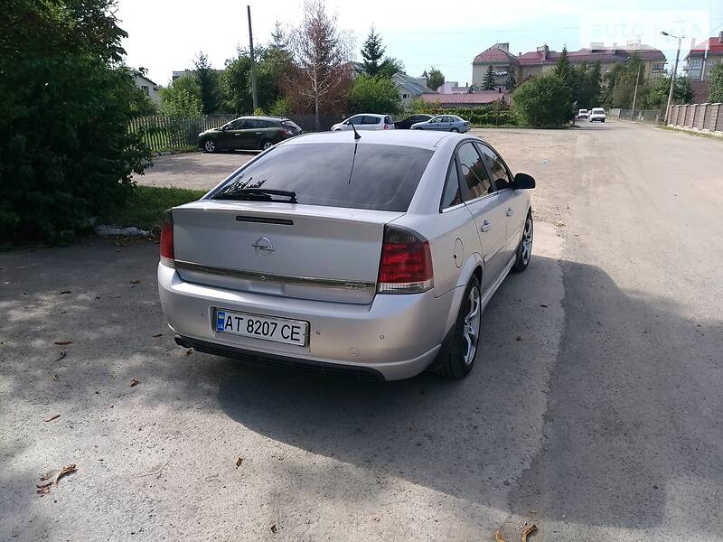 Ліфтбек Opel Vectra 2003 в Богородчанах