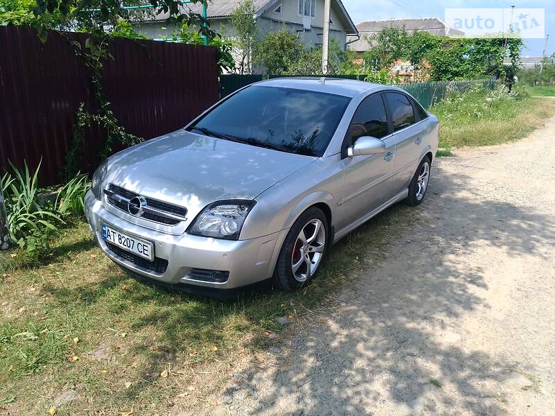 Ліфтбек Opel Vectra 2003 в Богородчанах