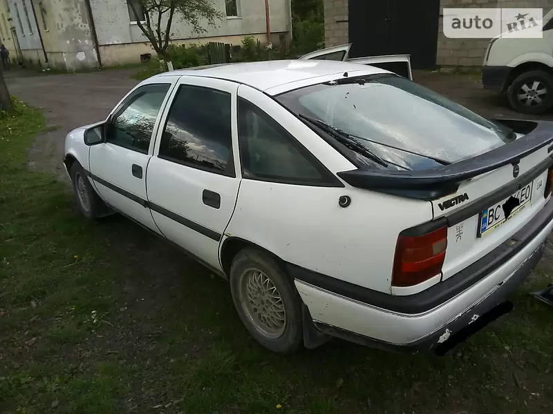 Хэтчбек Opel Vectra 1994 в 