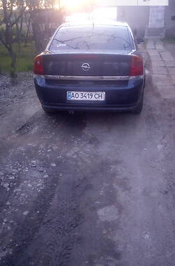 Седан Opel Vectra 2002 в Ужгороде