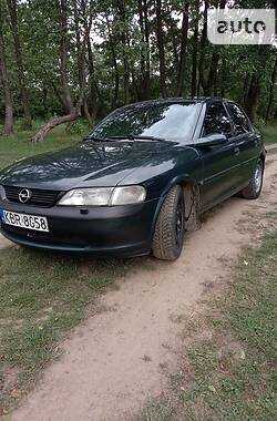 Седан Opel Vectra 1998 в Калуше