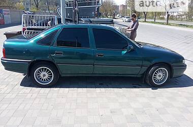 Седан Opel Vectra 1994 в Деражне