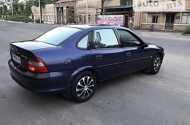 Седан Opel Vectra 1996 в Измаиле