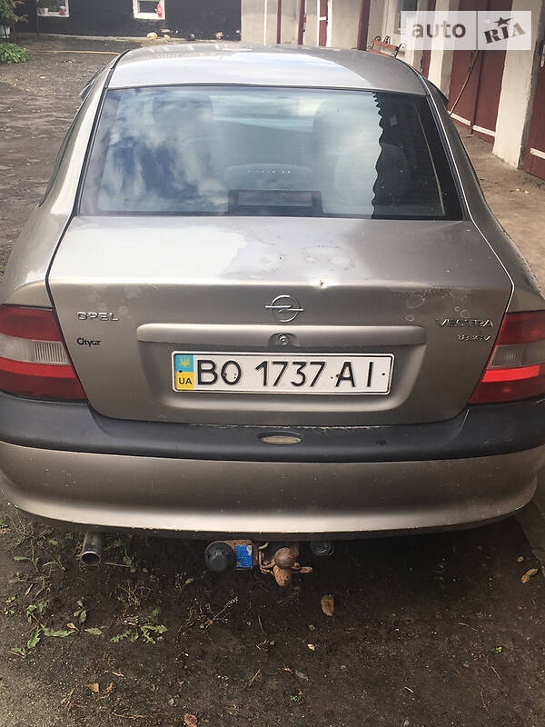 Седан Opel Vectra 1997 в Ланівці