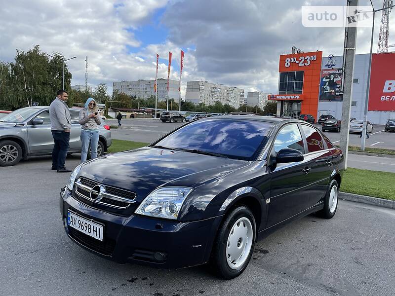 Лифтбек Opel Vectra 2003 в Харькове