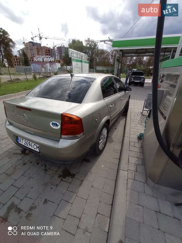 Седан Opel Vectra 2002 в Галиче