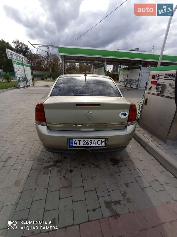 Седан Opel Vectra 2002 в Галиче