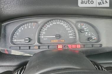 Седан Opel Vectra 2000 в Киеве