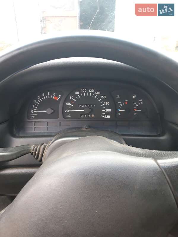 Седан Opel Vectra 1990 в Дніпрі