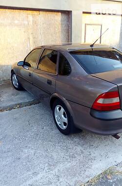 Седан Opel Vectra 1998 в Фастове