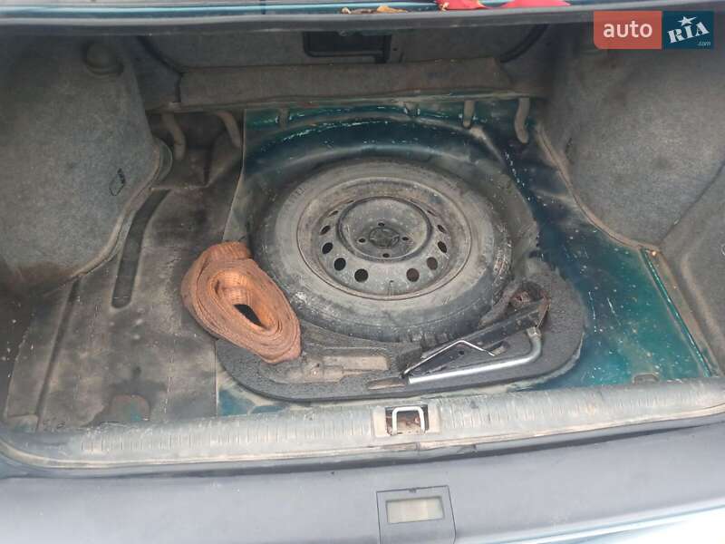 Седан Opel Vectra 1994 в Стрые
