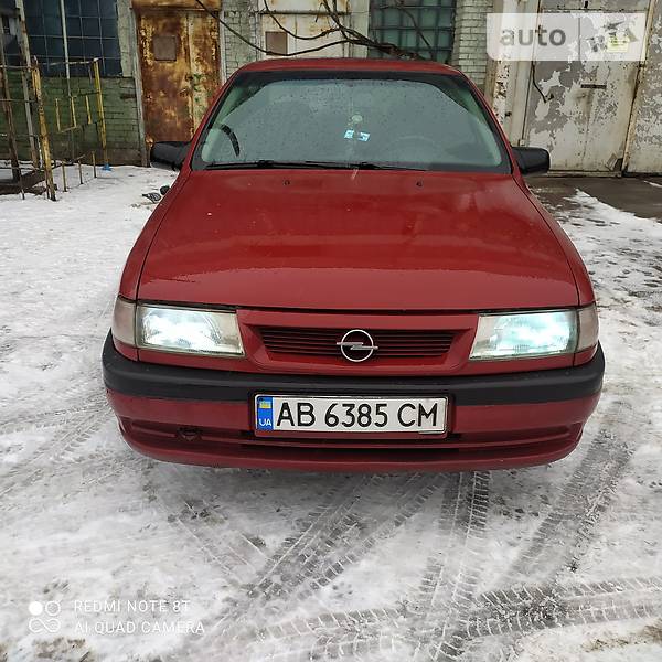 Седан Opel Vectra 1994 в Киеве