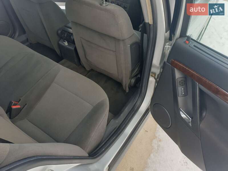 Седан Opel Vectra 2004 в Бердичеве фото 11 Седан Opel Vectra 2004 в Бердичеве