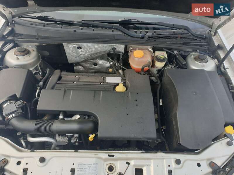 Седан Opel Vectra 2004 в Бердичеве фото 13 Седан Opel Vectra 2004 в Бердичеве