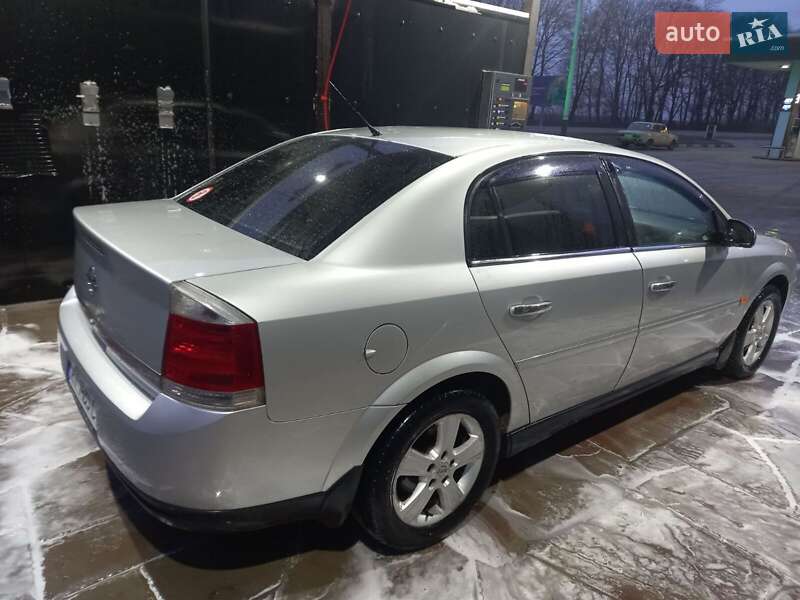 Седан Opel Vectra 2004 в Теребовле