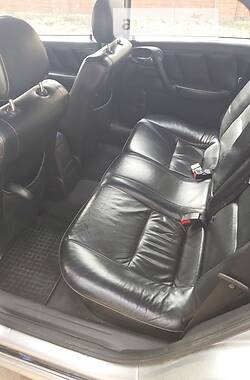 Хэтчбек Opel Vectra 2000 в 