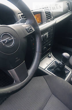 Седан Opel Vectra 2007 в Львові