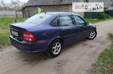 Седан Opel Vectra 1997 в Любешове
