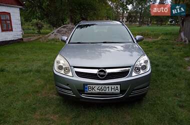 Универсал Opel Vectra 2008 в Ровно