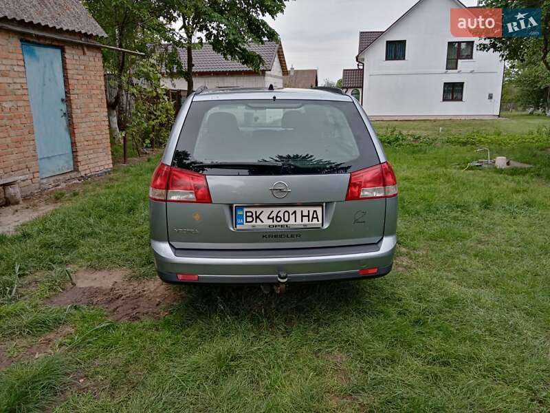 Універсал Opel Vectra 2008 в Рівному