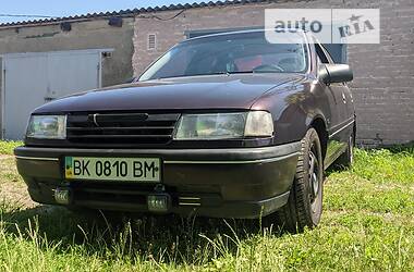 Седан Opel Vectra 1990 в Рівному