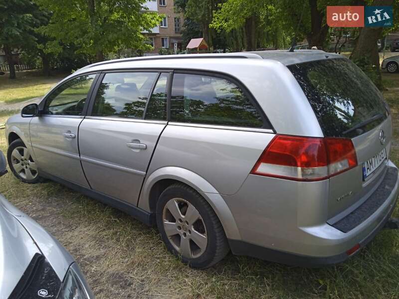 Универсал Opel Vectra 2004 в Бердичеве