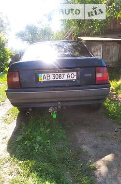 Седан Opel Vectra 1990 в Виннице