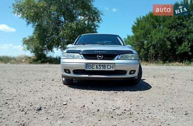 Седан Opel Vectra 1999 в Первомайске