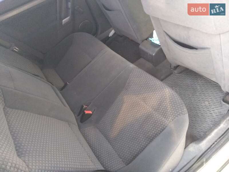 Седан Opel Vectra 2006 в Трускавці